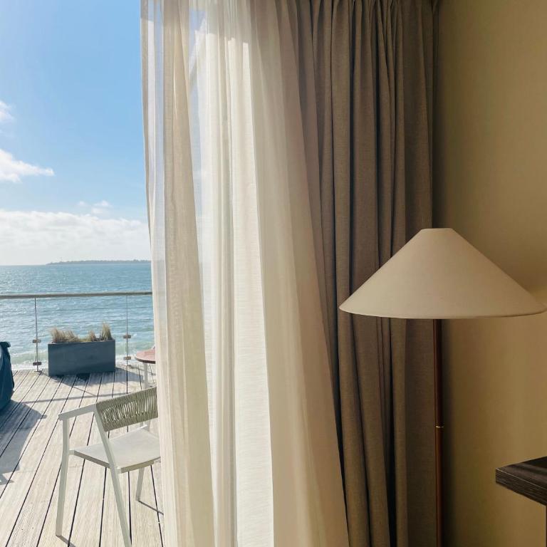 Les Sables Blancs - Chambre Double Supérieure - Vue sur Mer - Rez-de-Chaussée - 3