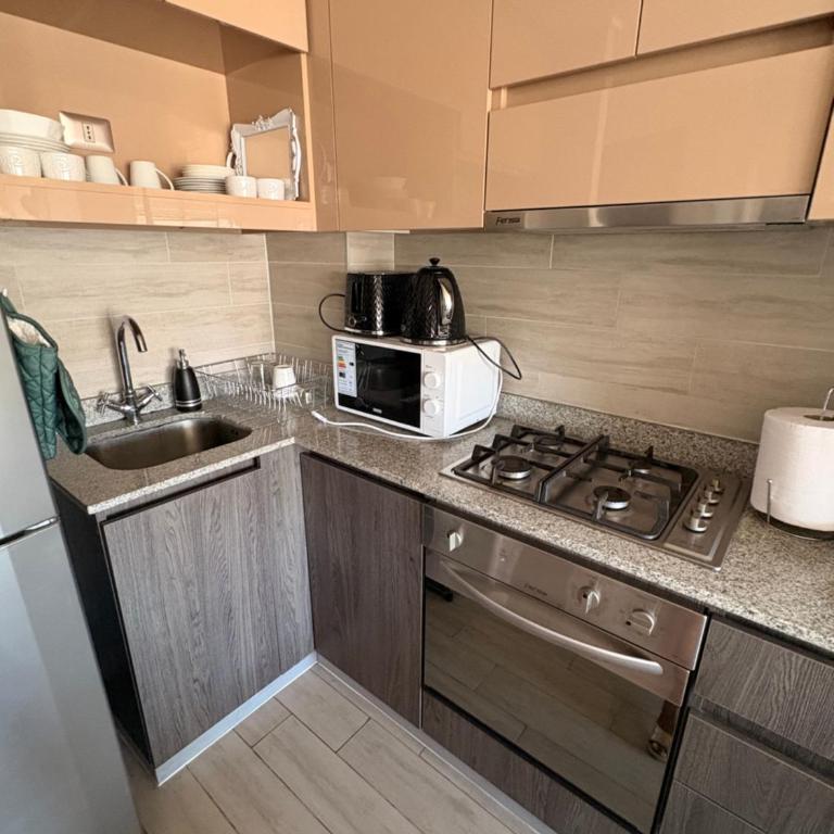 Bello y Céntrico Departamento Quillota 2 a 4 personas Parking Seguridad 24 hrs - Two-Bedroom Apartment - 6