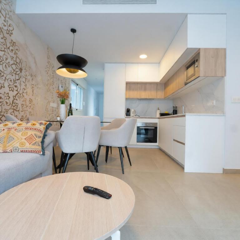 YourSpain Apartment Del Mar 14D Heated pool - Apartamento de 3 dormitorios con balcón - 1