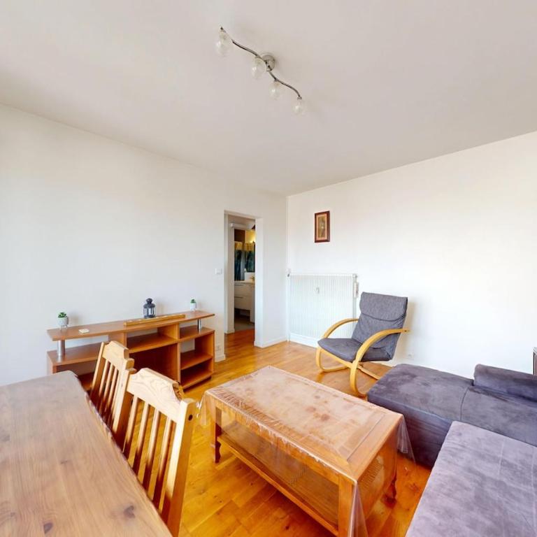2BR flat with balcony 5 mn to Hippodrome de Nantes - Appartement - 18