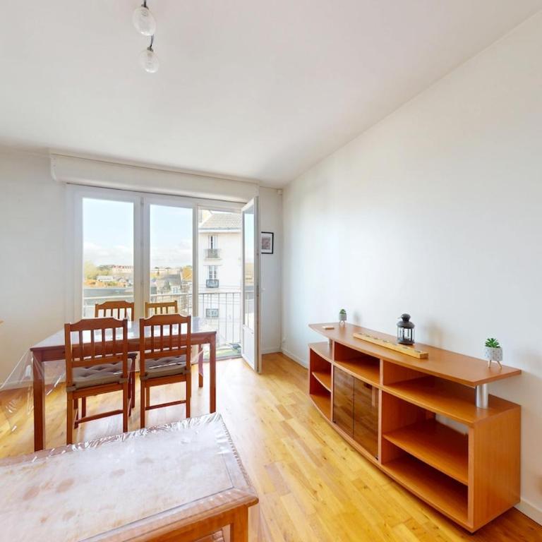2BR flat with balcony 5 mn to Hippodrome de Nantes - Appartement - 21