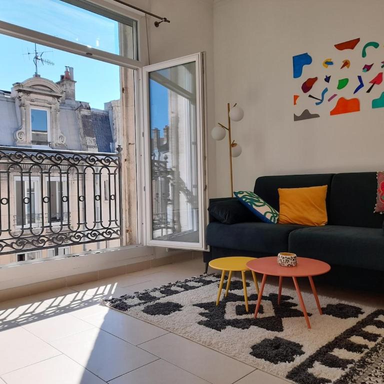 2 rooms lumineux en plein centre - Apartamento de 1 dormitorio - 4