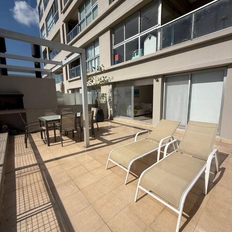 2 Ambientes con Terraza, Parrilla, vista a la Laguna y Cochera - Apartamento de 1 dormitorio - 4