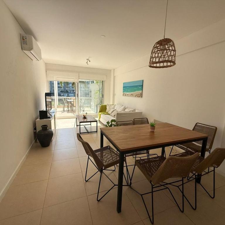 2 Ambientes con Terraza, Parrilla, vista a la Laguna y Cochera - Apartamento de 1 dormitorio - 20