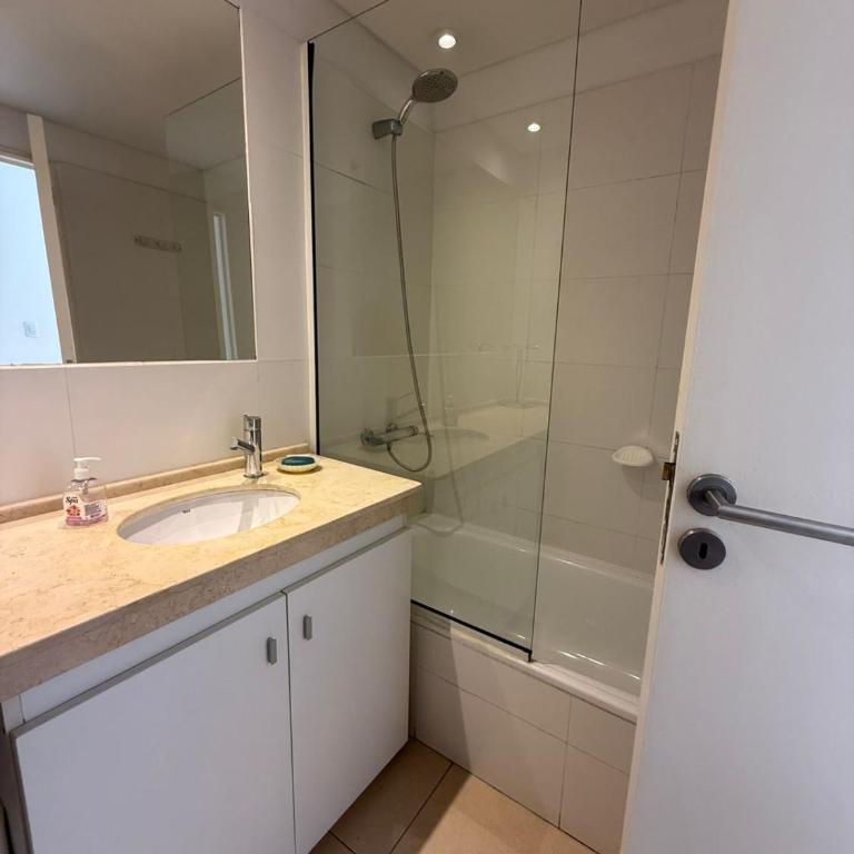 2 Ambientes con Terraza, Parrilla, vista a la Laguna y Cochera - Apartamento de 1 dormitorio - 21
