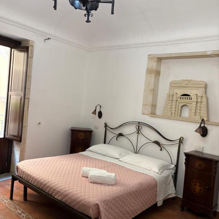 B&B Mirabella Rooms Ortigia - Camera Matrimoniale con Bagno Privato - 10