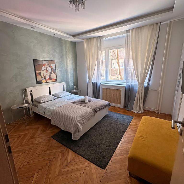 Belgrade Homely Corner - Two-Bedroom Apartment - 10