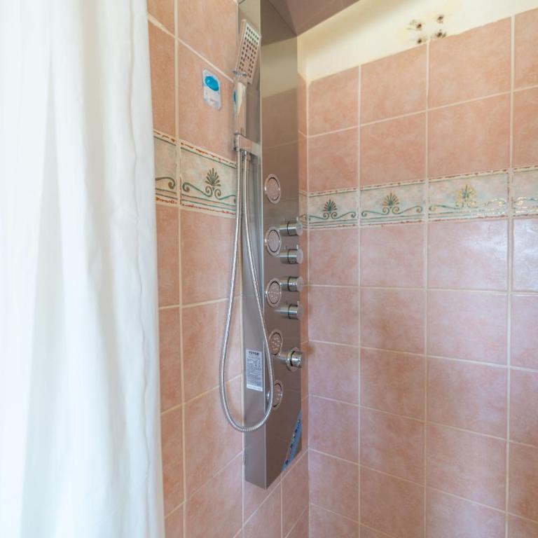 Brorent Dimora Pascoli 2 - Appartamento con 1 Camera da Letto - 13