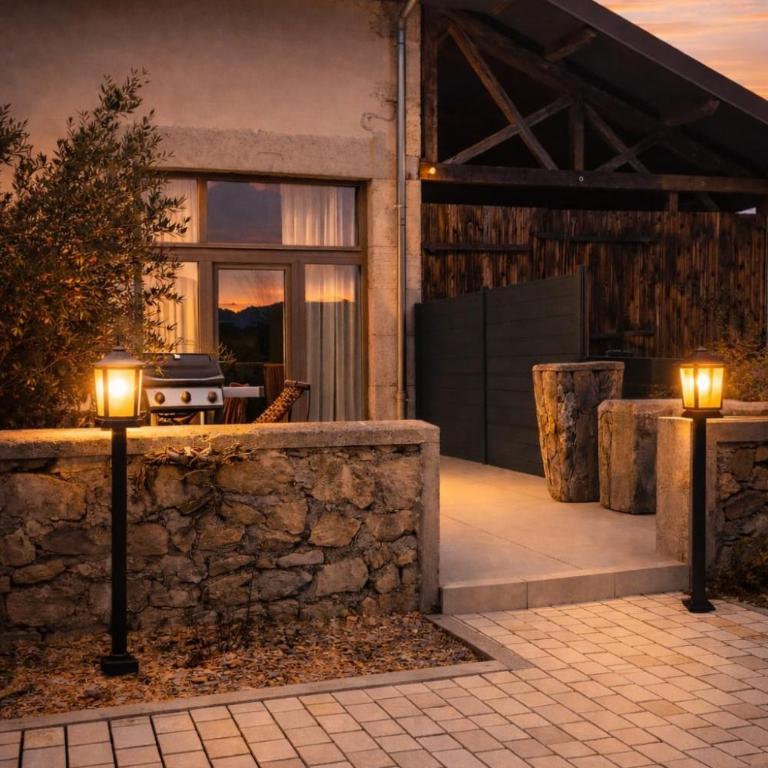 Elvire - Cottage Romantique avec Sauna & bord de plage - Villa Deluxe - 2