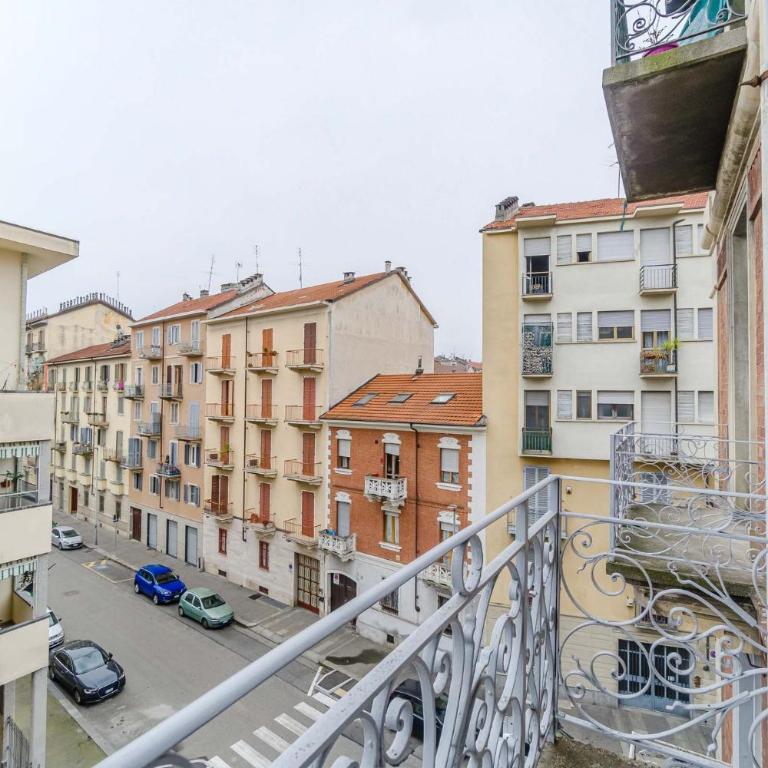 GuestHost - Carlotta & Ginevra Bright Flats near the Hospital - Appartamento Standard con 1 Camera da Letto - 18