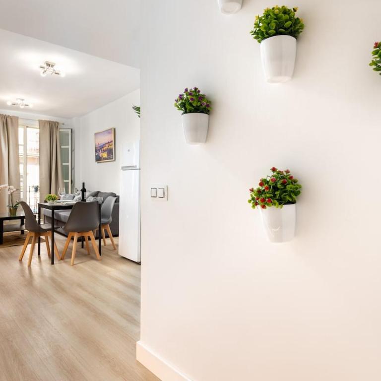 Stylish & Newly Renovated Retreat in Málaga Centre - Apartamento de 1 dormitorio - 2