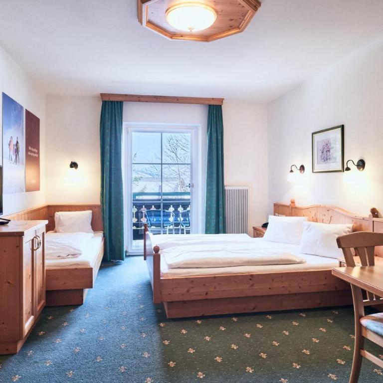 Hotel Kirchboden by Alpeffect Hotels - Dreibettzimmer - 6