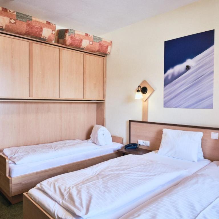 Hotel Kirchboden by Alpeffect Hotels - Doppelzimmer mit 2 Zustellbetten. - 2