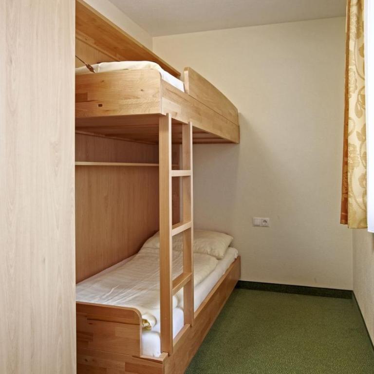 Hotel Kirchboden by Alpeffect Hotels - Vierbettzimmer - 5
