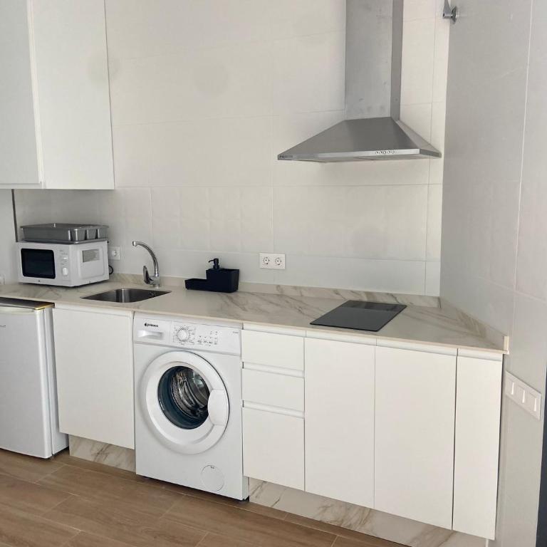 Apartamentos El Yunque- Solo Familias - Estudio - Adaptado para personas con movilidad reducida - 4