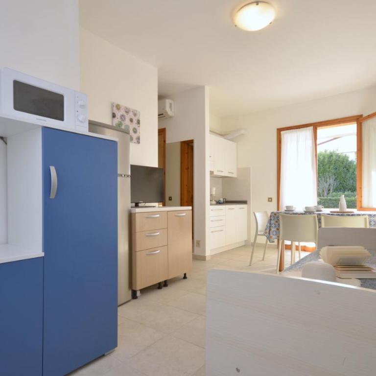 Villaggio Loriana - Appartamento con 2 Camere da Letto e Terrazza - 17