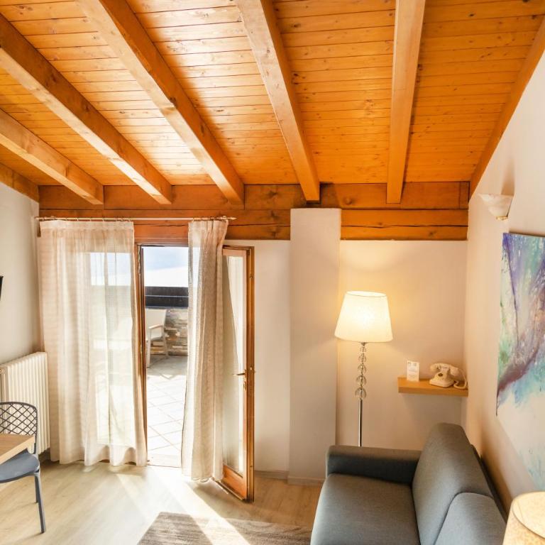 Hotel Residence Panorama La Forca, GTSGroup - Junior Suite con Vista Lago - 9