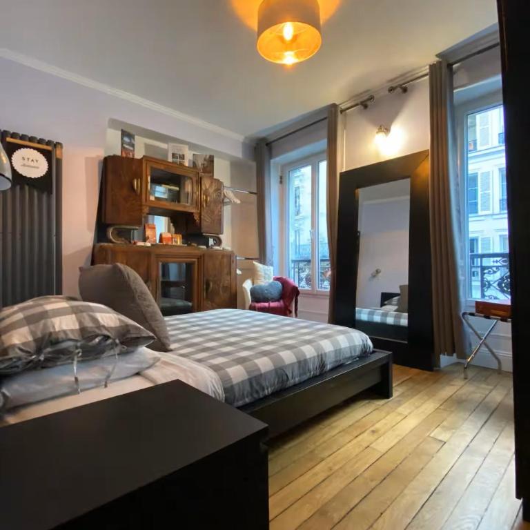 Live like a Parisian in our spare Bdr - Chambre Double avec Salle de Bains Commune - 3