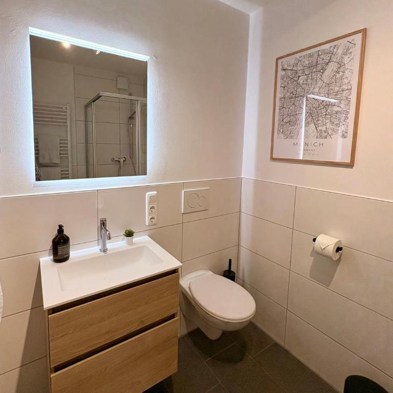 Cozy Apartment with Kitchen and Open Living - Appartamento con 1 Camera da Letto - 34