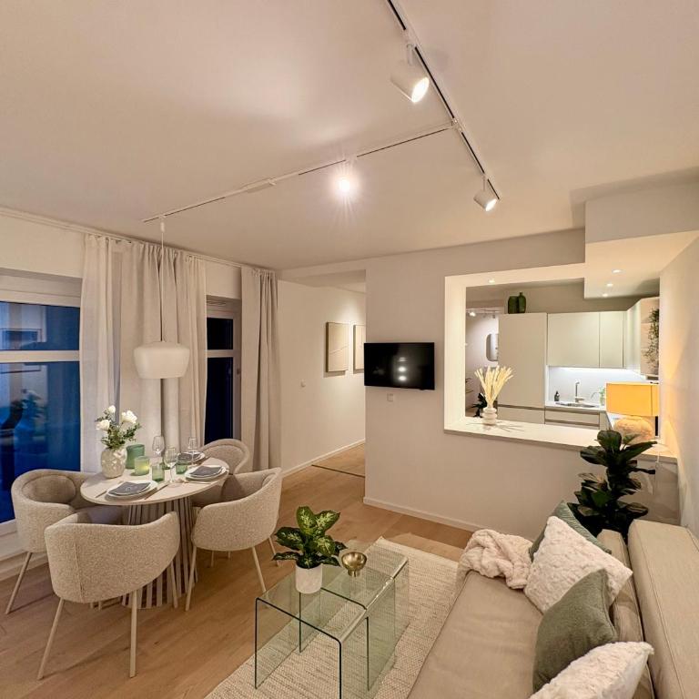Cozy Apartment with Kitchen and Open Living - Appartamento con 1 Camera da Letto - 13