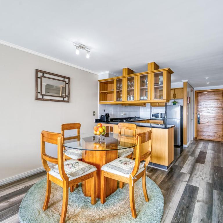 Pacific Terrace 4 Guests & Parking - Two-Bedroom Apartment - 11