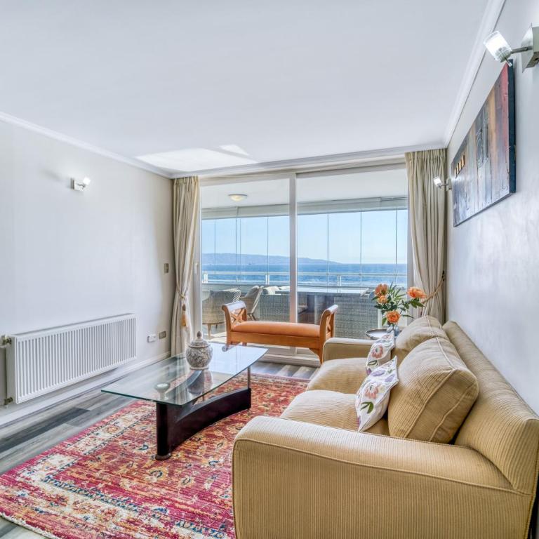 Pacific Terrace 4 Guests & Parking - Two-Bedroom Apartment - 12