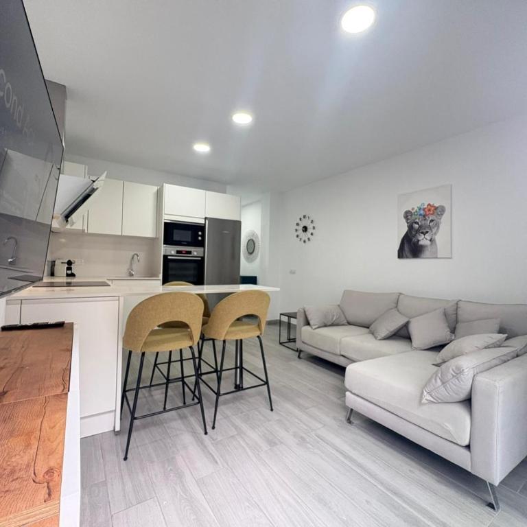 AC2b - Apartamento de 2 dormitorios con balcón - 8