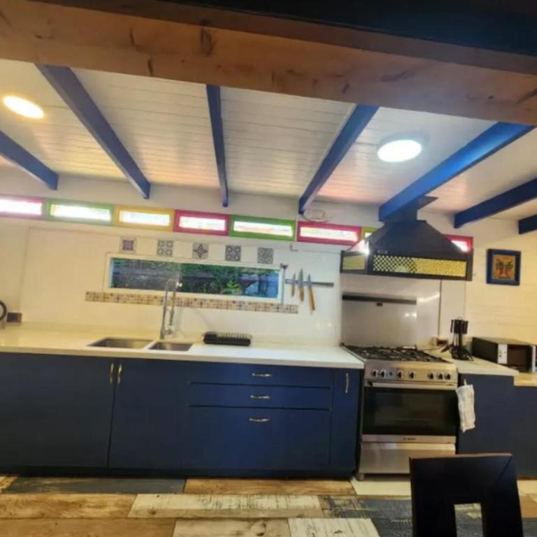 Maitenes - Three-Bedroom House - 8