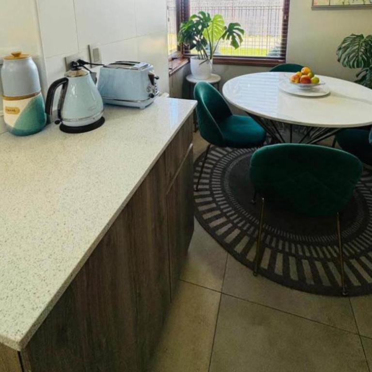 el relajo - Two-Bedroom House - 9