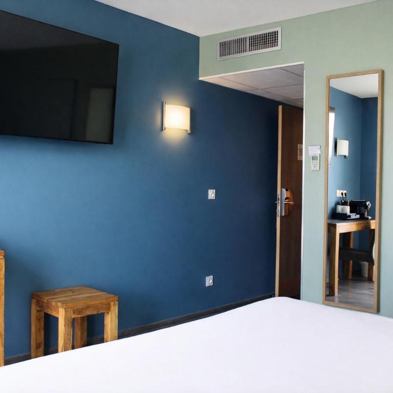 Kyriad Perpignan Sud - Chambre Double Supérieure avec Terrasse - 8
