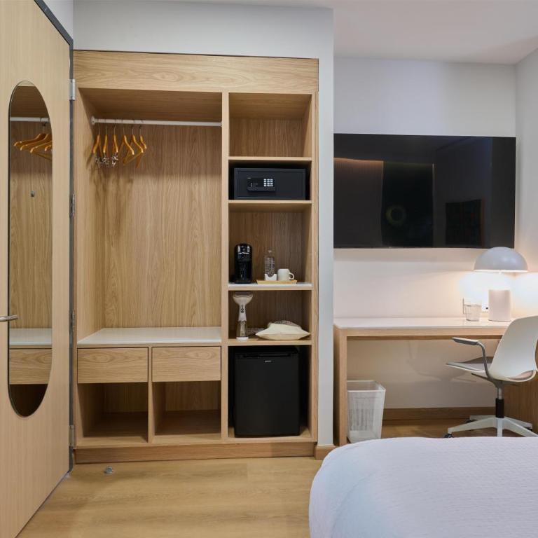 WorldHotels Guadalajara Zona Andares - Zimmer mit Kingsize-Bett - barrierefrei - 2