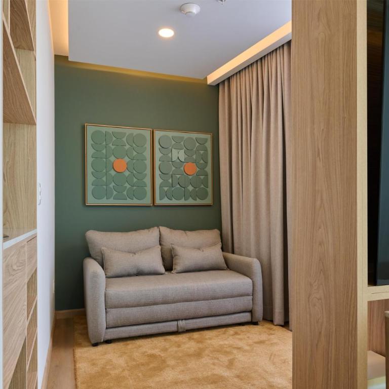 WorldHotels Guadalajara Zona Andares - King Suite with Sofa Bed, Terrace and City View - Non-Smoking - 8