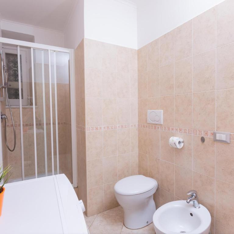 Rental in Rome 2012 Guest House - ZEN16 - Camera Matrimoniale/Doppia con Letti Singoli - 4