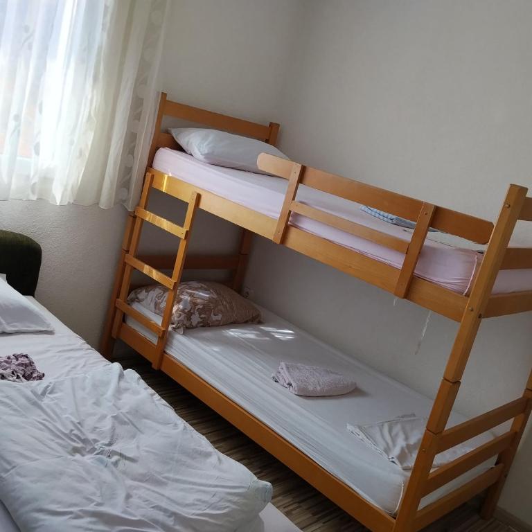 Guest House LEA - Family Room - 3