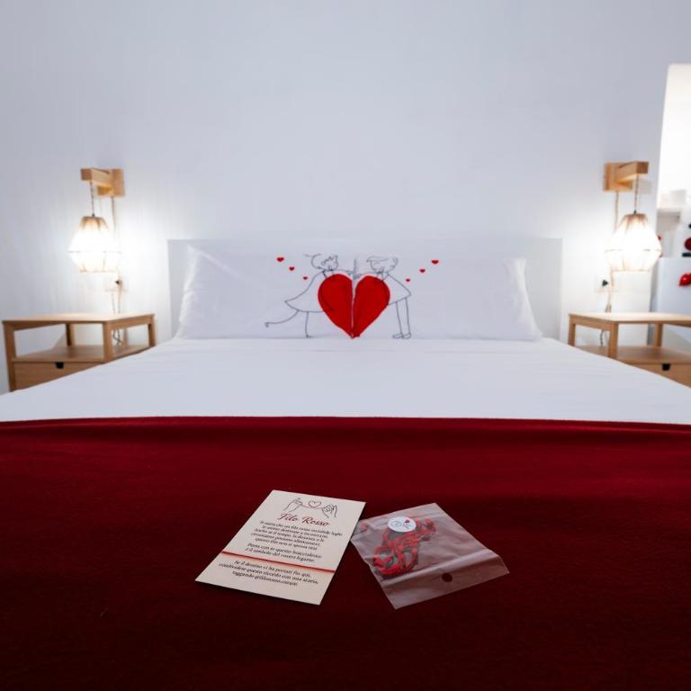 Filo Rosso - Romantic Suite Centro Storico Ostuni - Camera Matrimoniale Superior - 3
