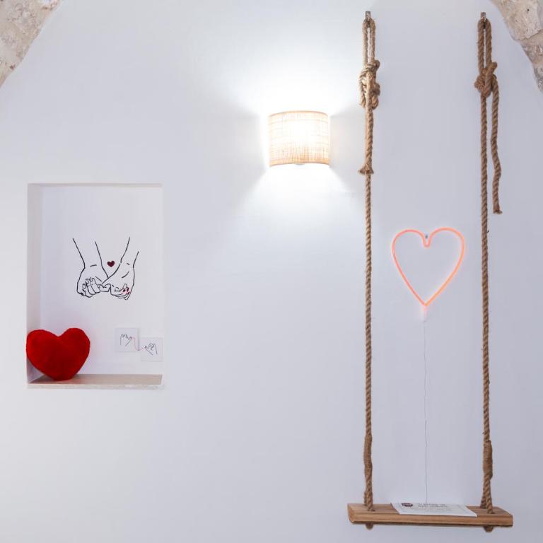 Filo Rosso - Romantic Suite Centro Storico Ostuni - Camera Matrimoniale Superior - 22