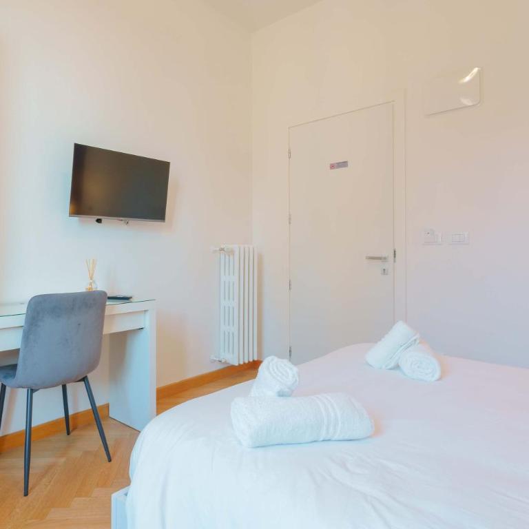 Le Suites dell'Edera - Historic Palace with Old Town Views - Camera Matrimoniale Deluxe - 16