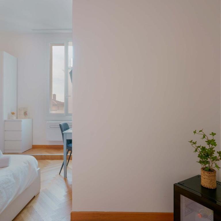 Le Suites dell'Edera - Historic Palace with Old Town Views - Camera Matrimoniale Deluxe - 1