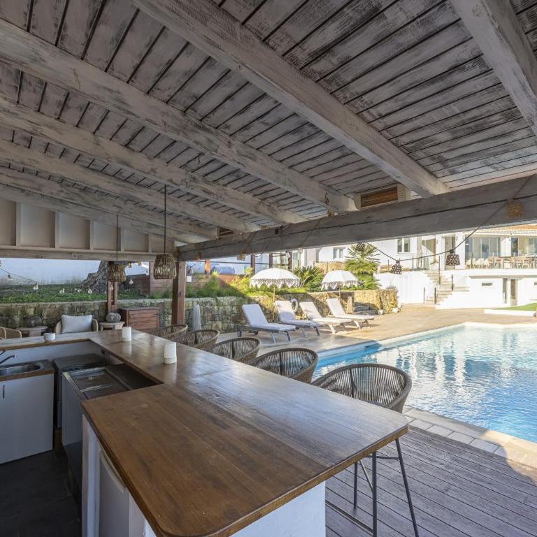 Stunning 5-Bed Villa with Private Pool - Villa - 63