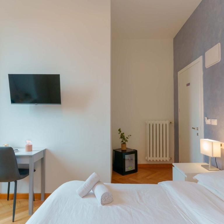 Le Suites dell'Edera - Historic Palace with Old Town Views - Camera Matrimoniale Deluxe - 21