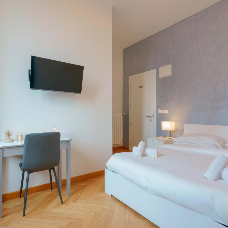 Le Suites dell'Edera - Historic Palace with Old Town Views - Camera Matrimoniale Deluxe - 20