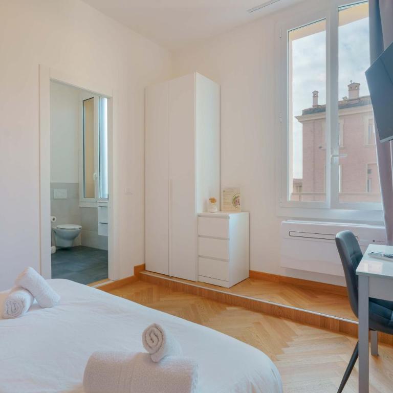 Le Suites dell'Edera - Historic Palace with Old Town Views - Camera Matrimoniale Deluxe - 2