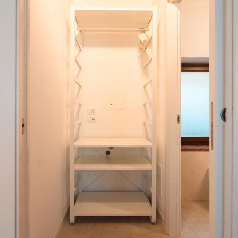 Romantic Vibes Verona - Monolocale King con Divano-Letto - 13