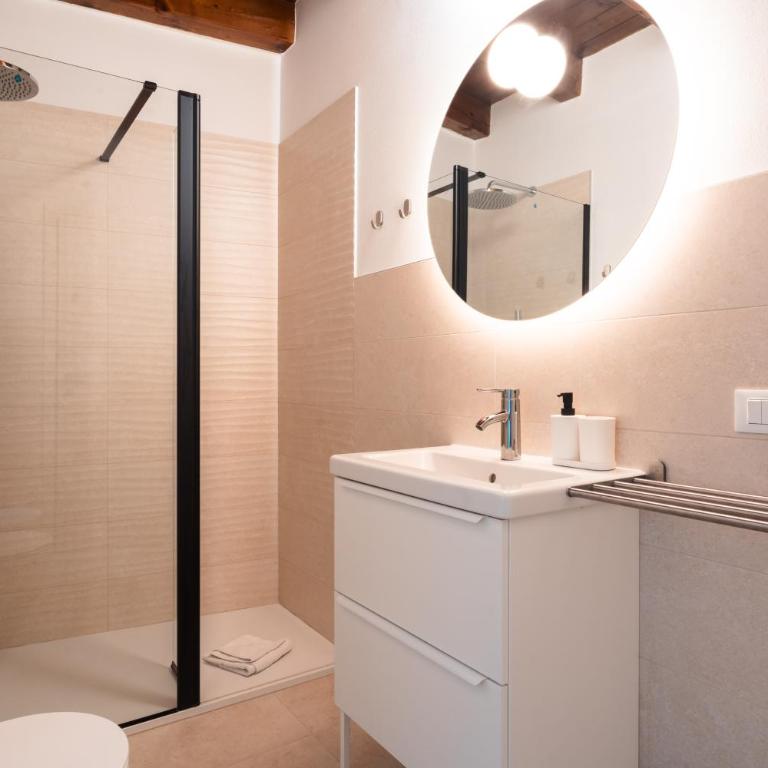Romantic Vibes Verona - Monolocale King con Divano-Letto - 8