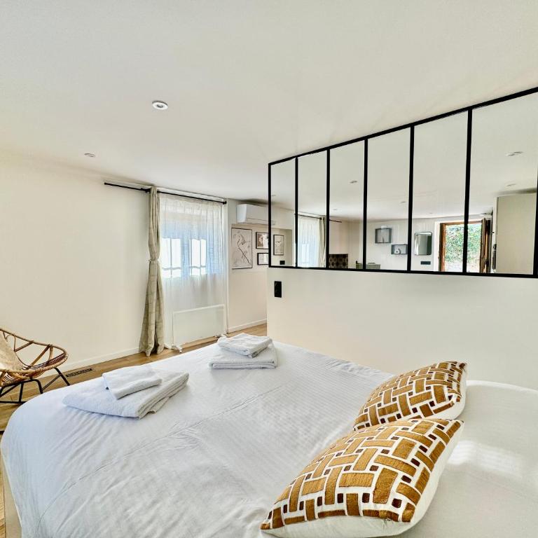 Mont Pellat - Spacieux studio au Charme Unique - Appartement - Rez-de-Chaussée - 8