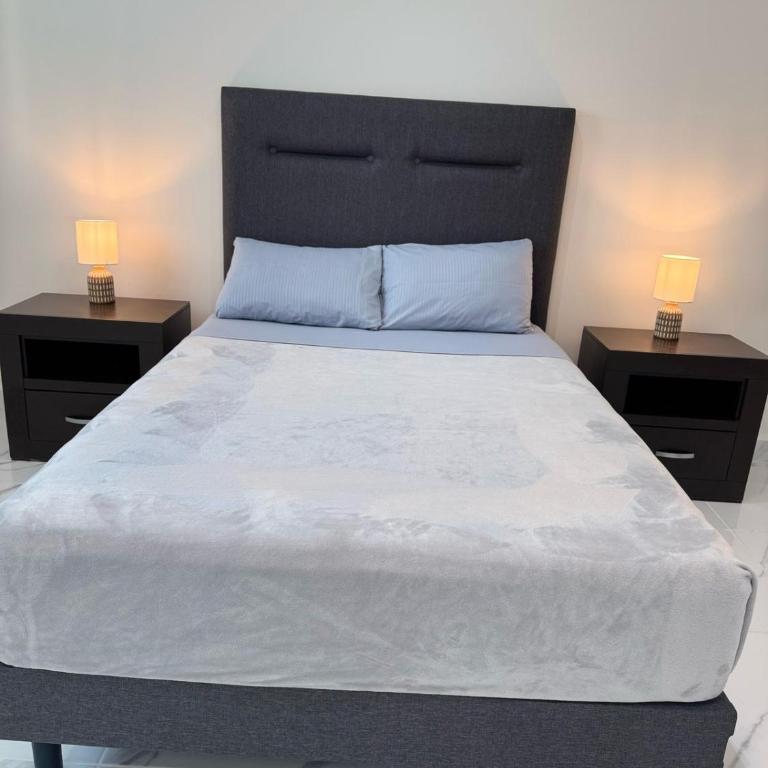 OM03 Beautiful 2 bedroom apartment in Cancun - Two-Bedroom Apartment - 2