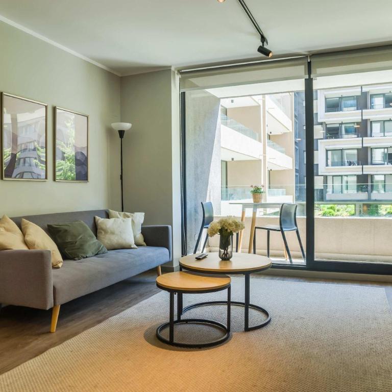 Urban Getaway Stylish 2BR Apartment in Providencia - Apartment - 3