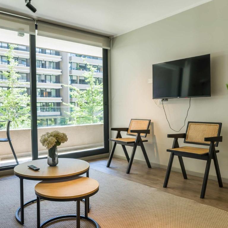 Urban Getaway Stylish 2BR Apartment in Providencia - Apartment - 11