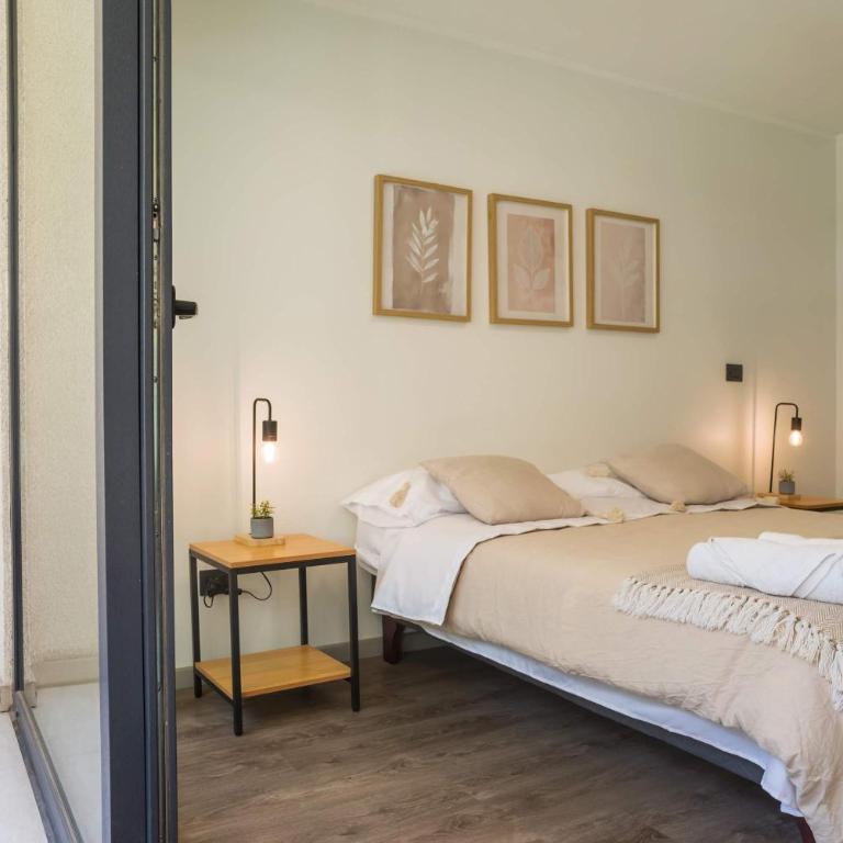 Urban Getaway Stylish 2BR Apartment in Providencia - Apartment - 12