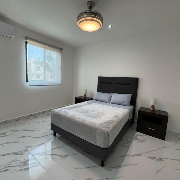 OM03 Beautiful 2 bedroom apartment in Cancun - Two-Bedroom Apartment - 23